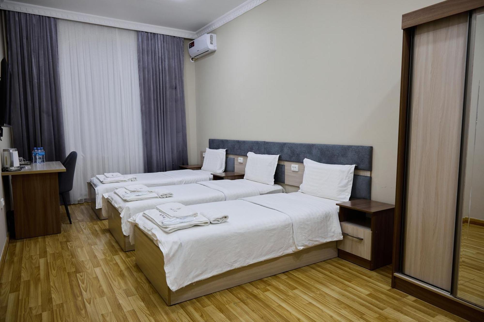 Art Garden Hotel Tashkent Exterior foto